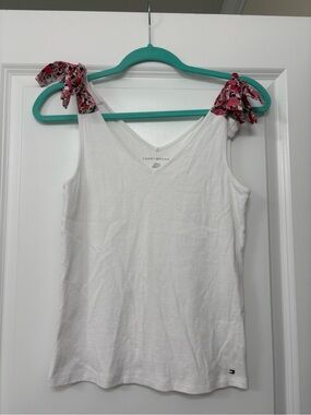 Tommy Hilfiger White V-Neck Tank with Pink Floral Tie Straps